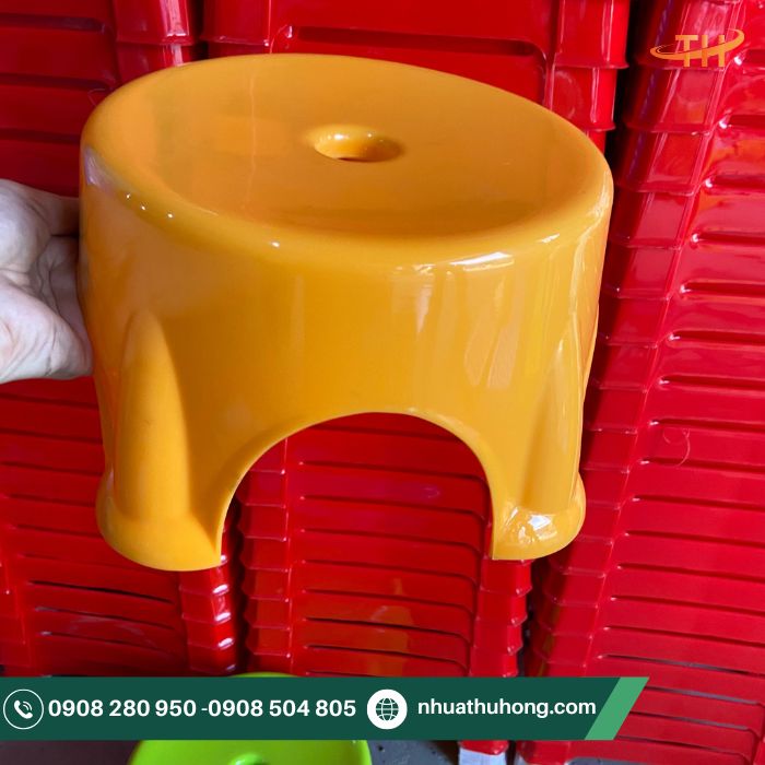 Ghế nhựa tròn lùn giá sỉ Đại Lý 4 Ghế nhựa tròn lùn giá rẻ