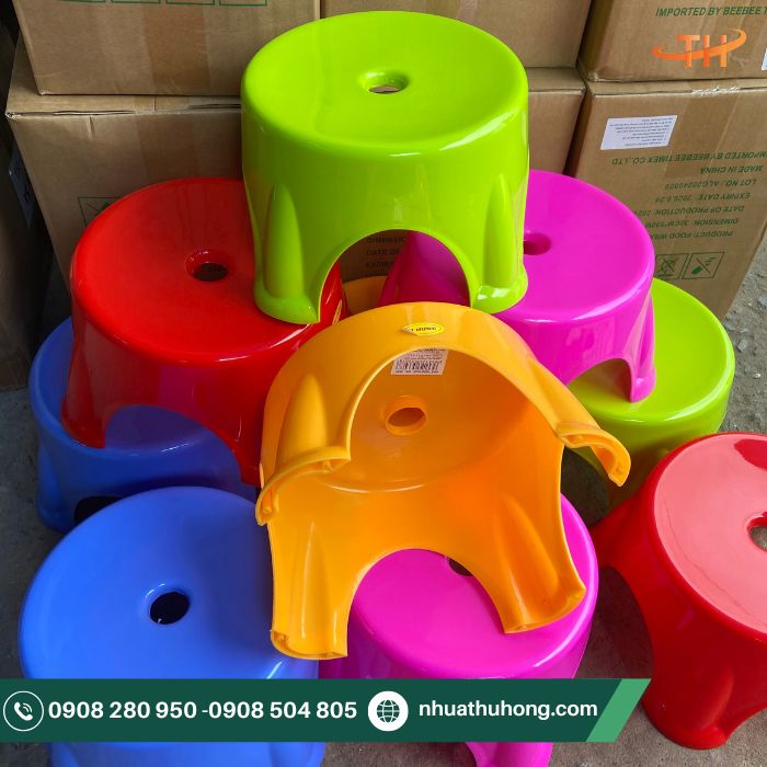 Ghế nhựa tròn lùn giá sỉ Đại Lý 2 Ghế nhựa tròn lùn đa dạng màu sắc