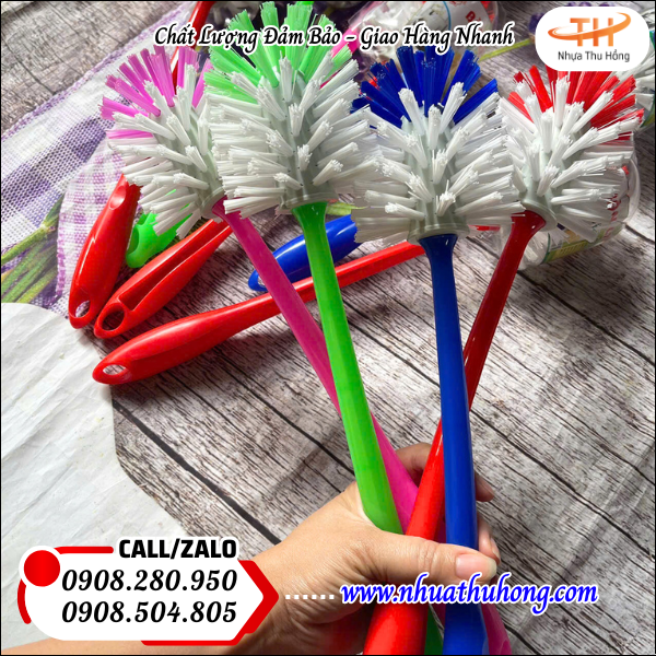 Chổi cọ toilet đầu tròn giá sỉ rẻ tại xưởng sản xuất 2 Chổi cọ nhà vệ sinh cao cấp