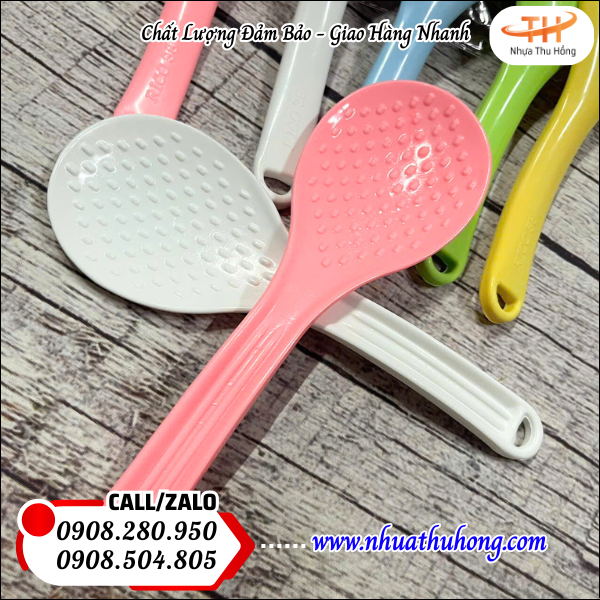 Vá múc cơm giá sỉ rẻ chịu nhiệt cao an toàn không biến dạng 4 va muc com nhieu mau