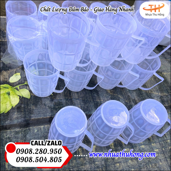 ly nhựa trắng giá rẻ