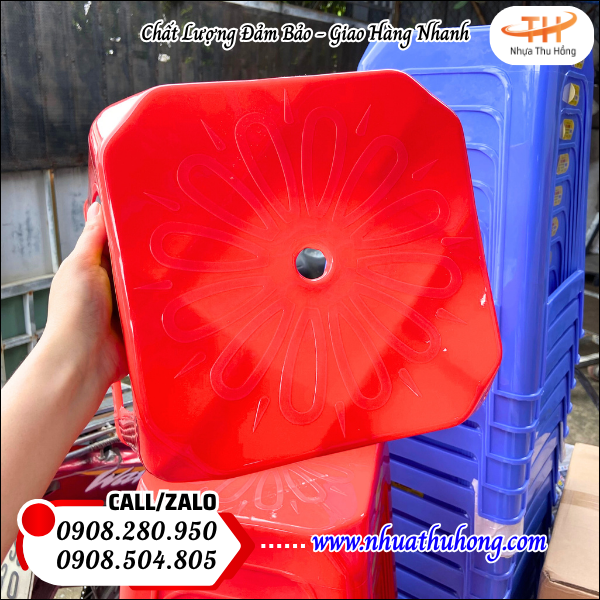 Bán sỉ ghế nhựa vuông cao không tựa giá tốt tại Tp.HCM 3 ghế nhựa vuông cao cho quán nhậu, tiệc ngoài trời