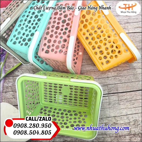 Giỏ nhựa quai vuông giá rẻ giao tận nơi – nhiều màu – đủ kích cỡ 2 giỏ nhựa quai vuông giá rẻ