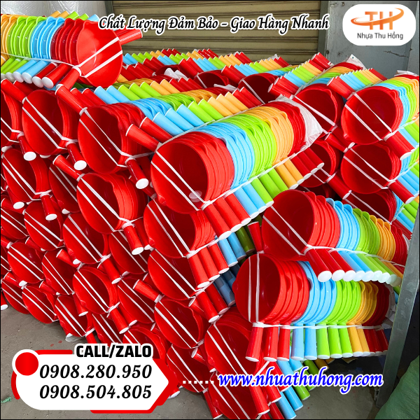 Gáo nhựa múc nước sinh hoạt giao sỉ giá rẻ tận nơi, nhựa bền 5 Gáo nhựa giá rẻ bền đẹp