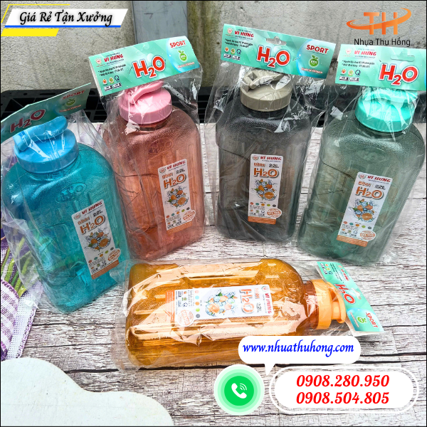 Bình nước 2L chia vạch giá sỉ rẻ nhựa bền an toàn 2 binh nuoc nhua 2l chia vach re