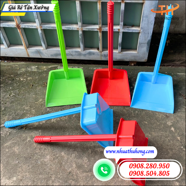 ky nhựa hốt rác cán dài