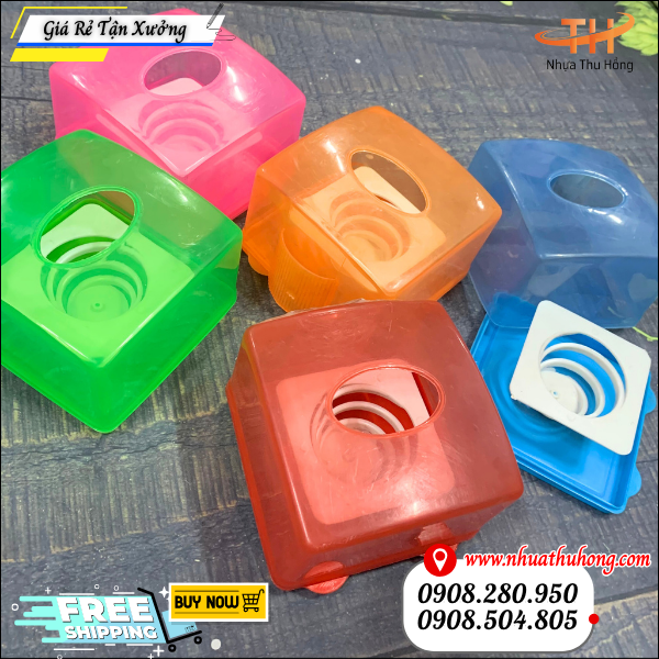 hộp nhựa vuông đựng khăn giấy