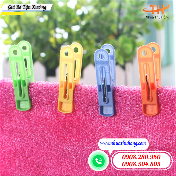 Sỉ lẻ kẹp nhựa treo quần áo giá rẻ nhiều màu 3 dụng cụ phơi đồ tiện lợi