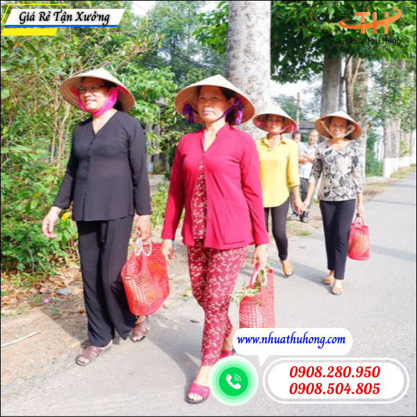 Giỏ nhựa đi chợ giá rẻ có quai xách chắc chắn nhiều màu tại HCM 4 giỏ nhựa đi chợ cho gia đình