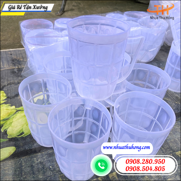 Ly nhựa trắng dẻo dày giá sỉ rẻ - ly nhựa uống bia giá rẻ 2 ly nhựa trắng uống bia