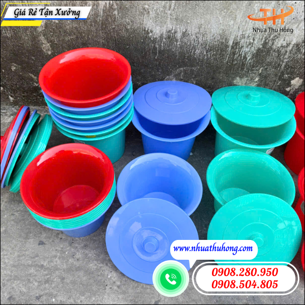 Bán sỉ bô vệ sinh nhựa giá rẻ – giao nhanh khu vực HCM 2 bô vệ sinh bằng nhựa