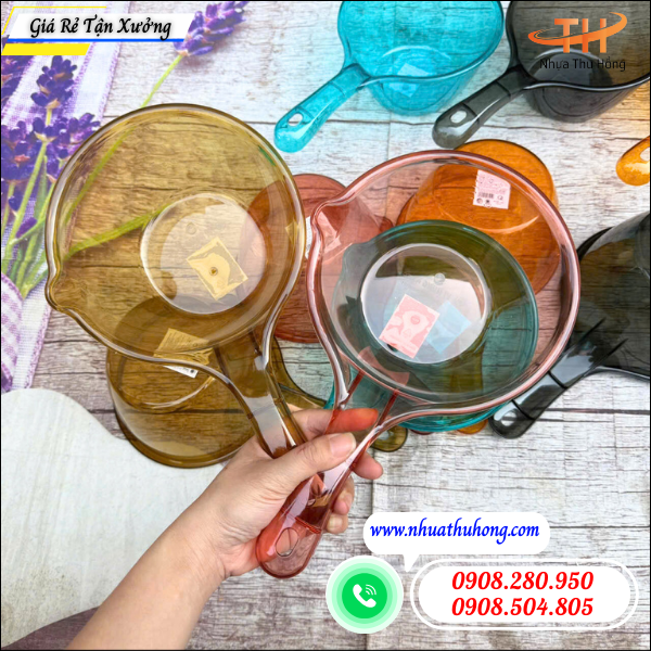 Ca múc nước nhựa trong giá rẻ dày đẹp – chuyên sỉ giá tốt 4 Ca Nhựa Múc Nước Nhựa Trong Dày