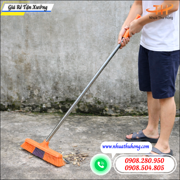 Nhà cung cấp chổi nhựa cán dài giá rẻ tại TP.HCM 3 chổi nhựa quét nền xi măng