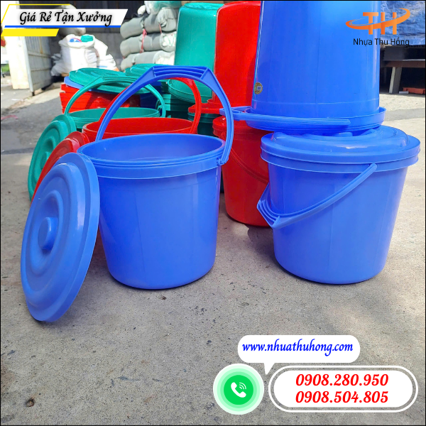 Điểm sỉ xô nhựa 10L giá rẻ cho cửa hàng và đại lý lấy số lượng 4 Xô nhựa 10L nhựa dẻo bền.