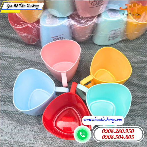 Lấy sỉ ca nhựa uống nước giá rẻ tốt hàng sẵn kho giao nhanh 4 Ca nhựa uống nước bền đẹp chốt nhanh