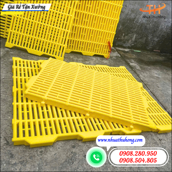 Bỏ sỉ sàn nhựa lót chuồng 40x60cm giao hàng nhanh toàn quốc 2 sàn nhựa lót chuồng
