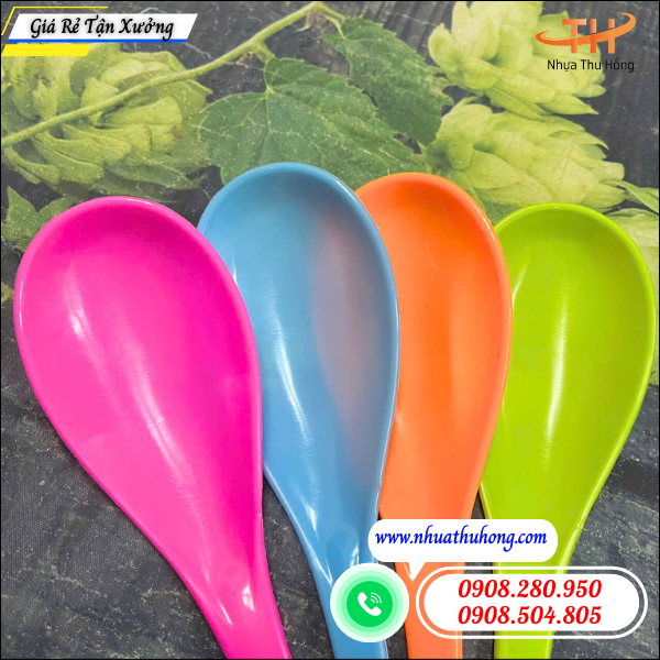 Vá nhựa múc cơm giá sỉ rẻ – Nhựa dày bền đẹp dễ bán 3 vá múc cơm nhựa bền đẹp dễ bán.