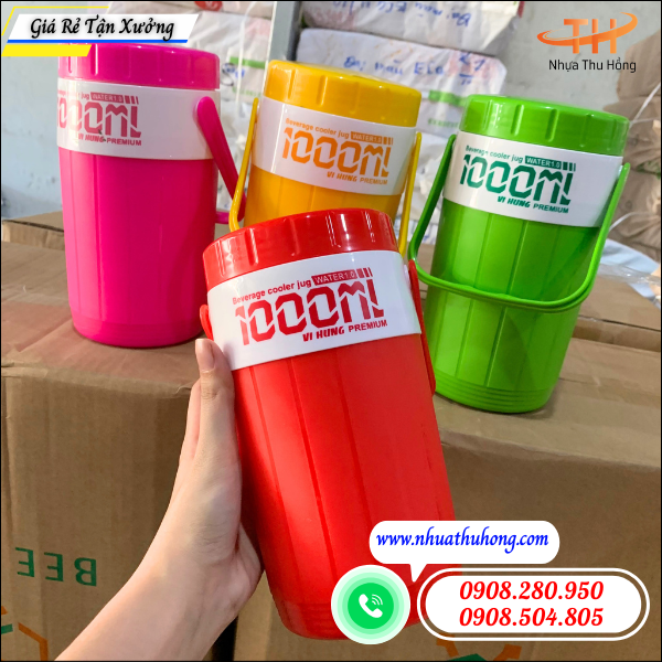 Bình nhựa giữ nhiệt 1L– 1,5L giá sỉ rẻ tại TPHCM 2 bình nhựa đựng nước giữ nhiệt