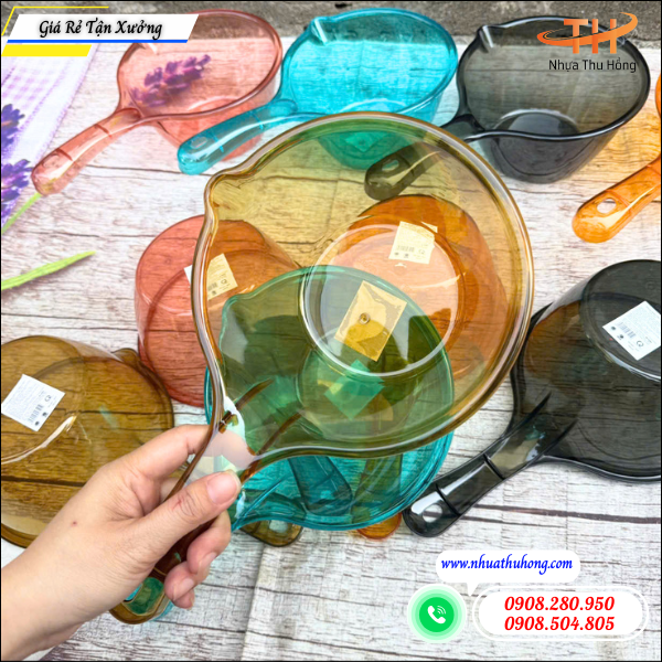 Nhập sỉ gáo múc nước nhựa trong giá rẻ bán lợi nhuận cao 4 Ca múc nước nhựa trong – bền đẹp