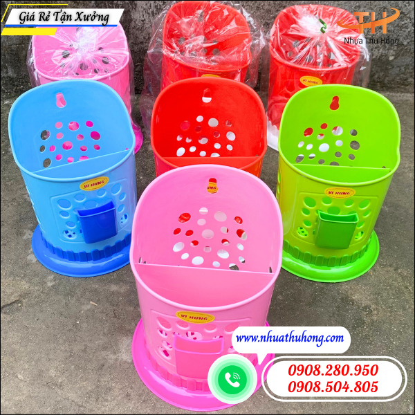 Ống đũa nhựa tròn giá rẻ bất ngờ nhập sỉ lời cao tại HCM 5 ống đũa nhựa tròn Nhựa Thu Hồng