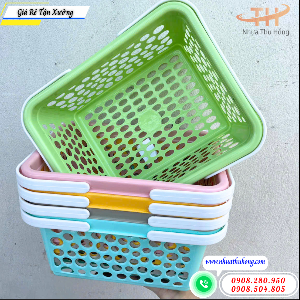 Nhà cung cấp giỏ nhựa quai xách giá rẻ số lượng lớn 2 giỏ nhựa quai xách bền đẹp.