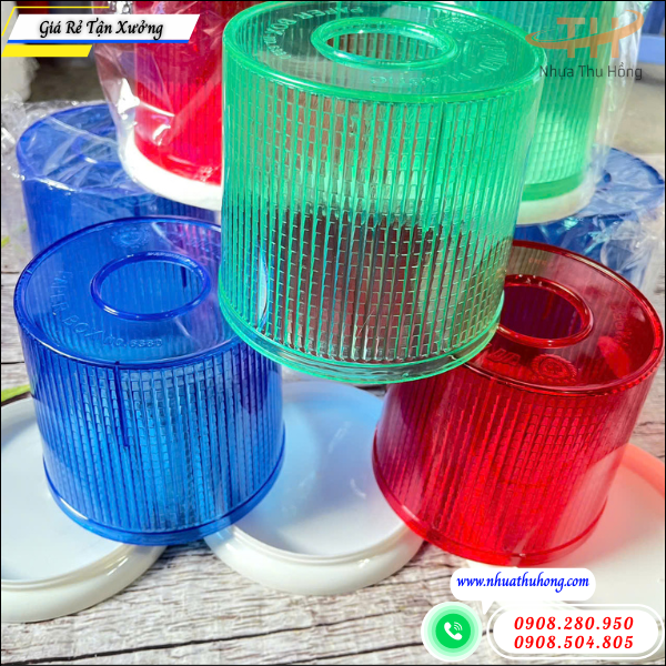 Hộp nhựa đựng khăn giấy giá sỉ rẻ giao hàng nhanh 2 Hộp nhựa đựng giấy ăn bền chắc, mẫu đẹp, dễ nhập số lượng lớn.