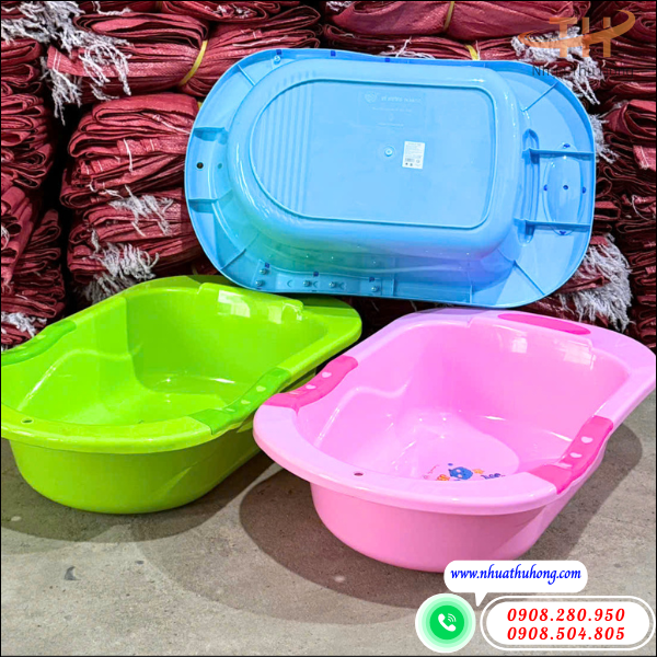 Thau tắm bé sơ sinh giá rẻ thiết kế tiện lợi dễ dùng 4 thau tắm bé tiện lợi dễ dùng