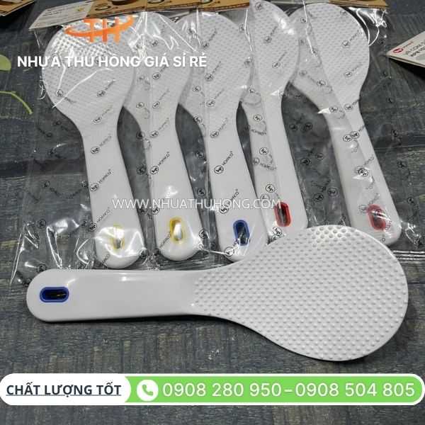 Vá múc cơm bỏ sỉ giá rẻ cho các cửa hàng gia dụng 4 Bỏ sỉ giá rẻ vá nhựa múc cơm