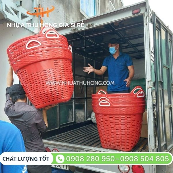 Đi giao sỉ số lượng lớn cần xé nhựa đến chợ đầu mối Hóc Môn 5 Giao cần xé nhựa uy tín, nhanh chóng