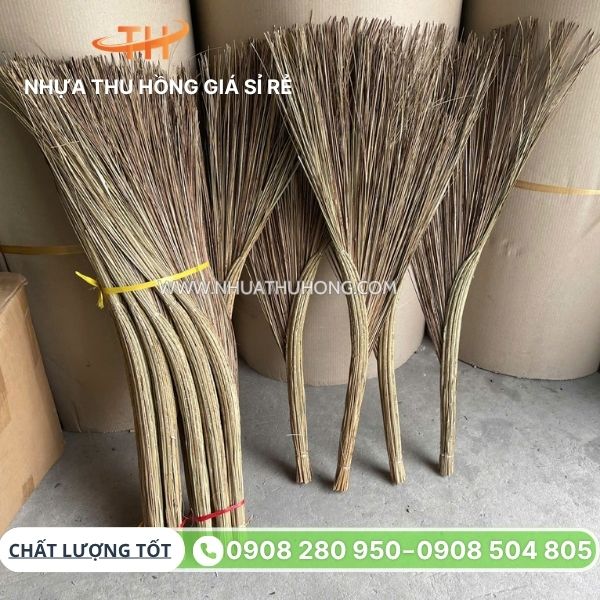 Chổi dừa quét sân giá tốt - kho bỏ sỉ tại TP.HCM 5 Giá sỉ rẻ chổi dừa quét sân