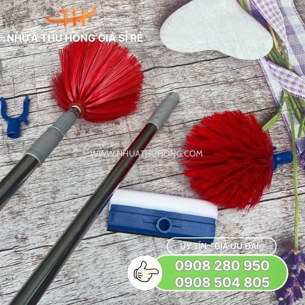 Cây quét trần nhà 3 đầu mua sỉ lẻ giá ưu đãi tại TP.HCM 3 Cây quét trần 3 đầu giá tốt