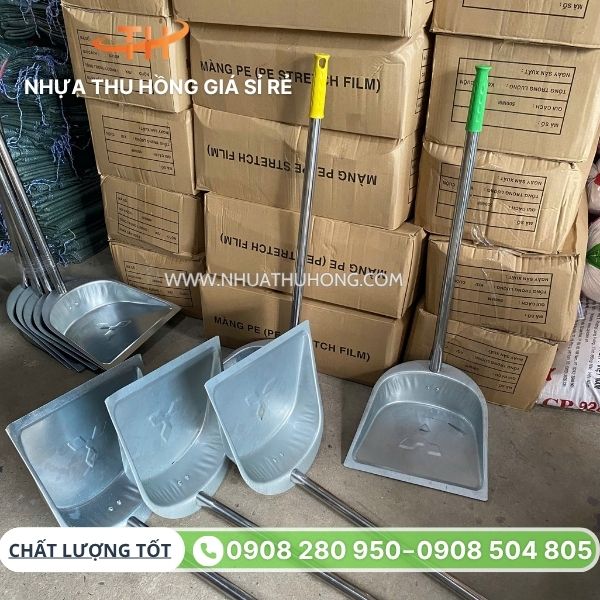 Nhập sỉ ky hốt rác nhiều mẫu mã giá rẻ nhất 3 Ky nhôm hốt rác cán dài sỉ ;ẻ